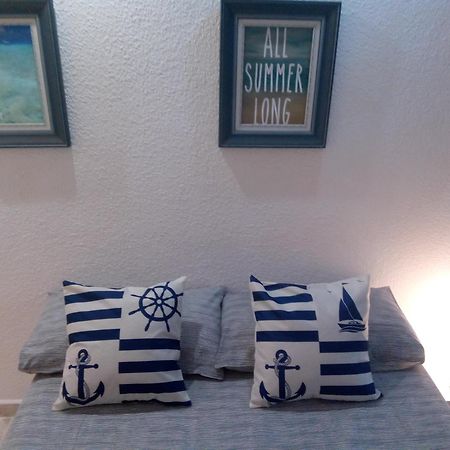 Los Cisnes Beach Studio 100M Playa Διαμέρισμα Benalmádena Εξωτερικό φωτογραφία