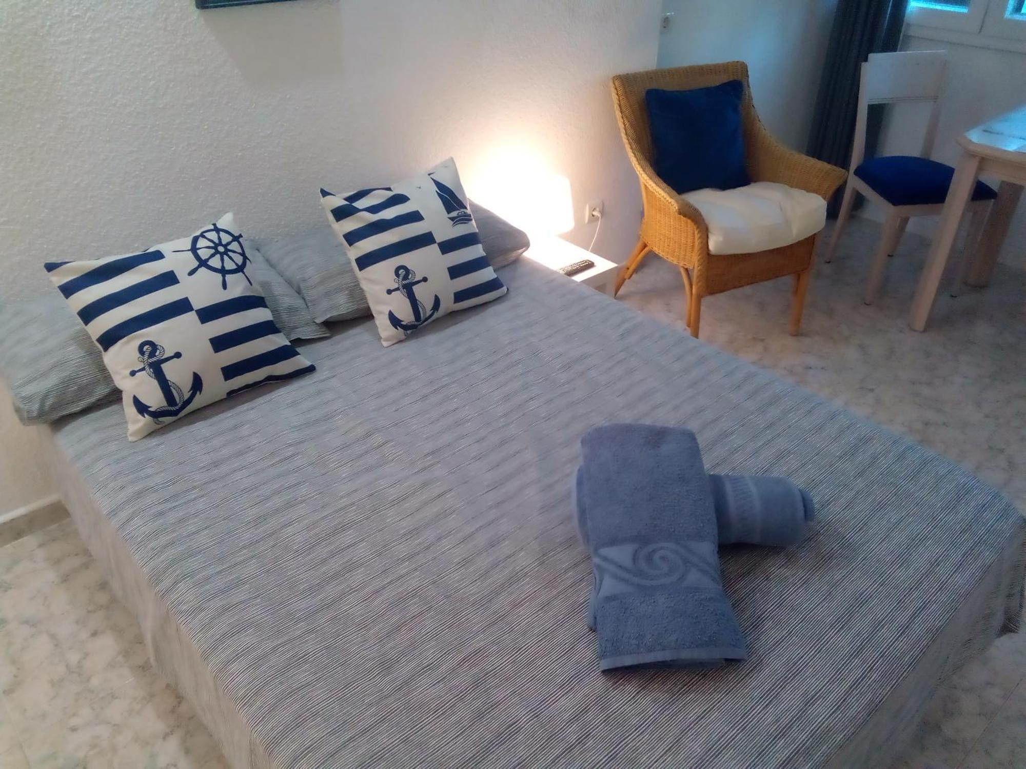 Los Cisnes Beach Studio 100M Playa Διαμέρισμα Benalmádena Εξωτερικό φωτογραφία